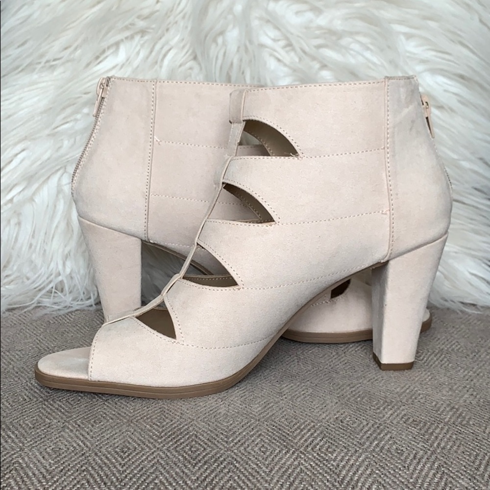 Metaphor‎ “Ruby” Caged Heels - Picture 8 of 11